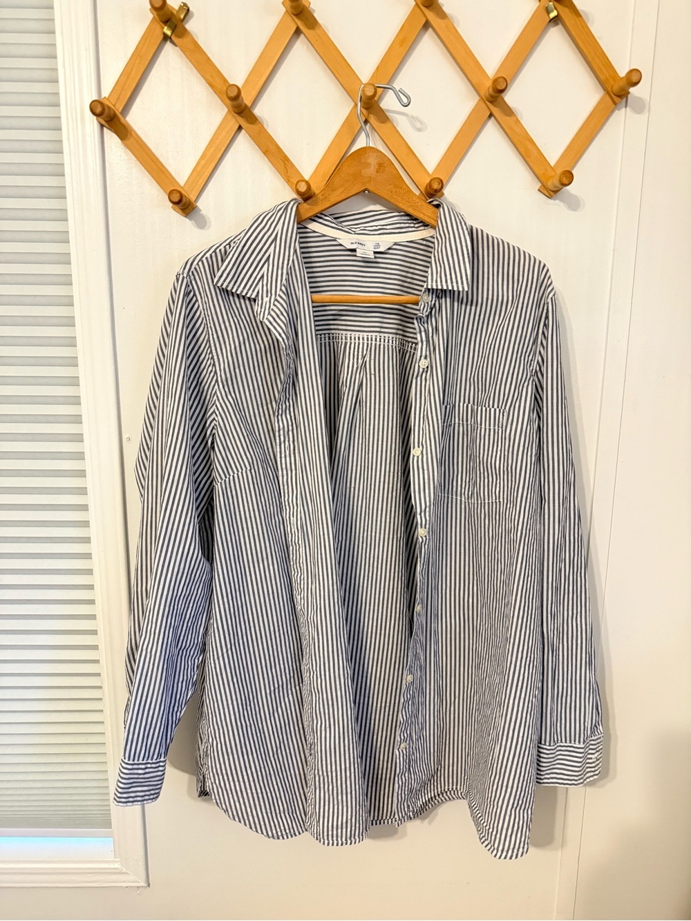 Old Navy Women’s Navy & White Striped Oversized Button-Down Shirt
